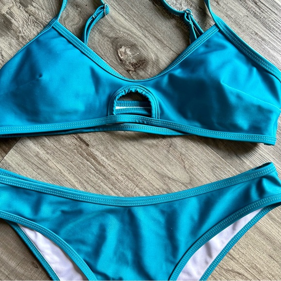 Cupshe Teal Cut Out Bralette Bikini - Picture 2 of 6